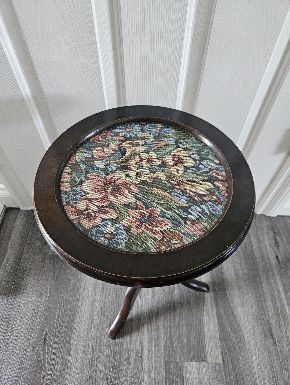 Vintage Bombay Company Pedestal Side Table With Floral Tapestry Inlay Center - Picture 9 of 11